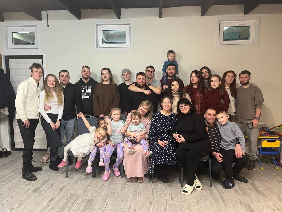 Фотография жизни христианского центра в Соломенном 14